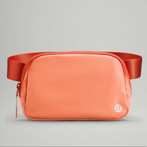 lululemon athletica Handbags - Lululemon || Everywhere Belt Bag Fanny Pack Golden Apricot / Warm Coral NWT